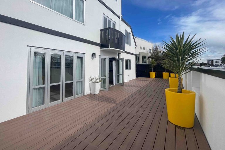 Photo of property in 88 Brockworth Place, Riccarton, Christchurch, 8011