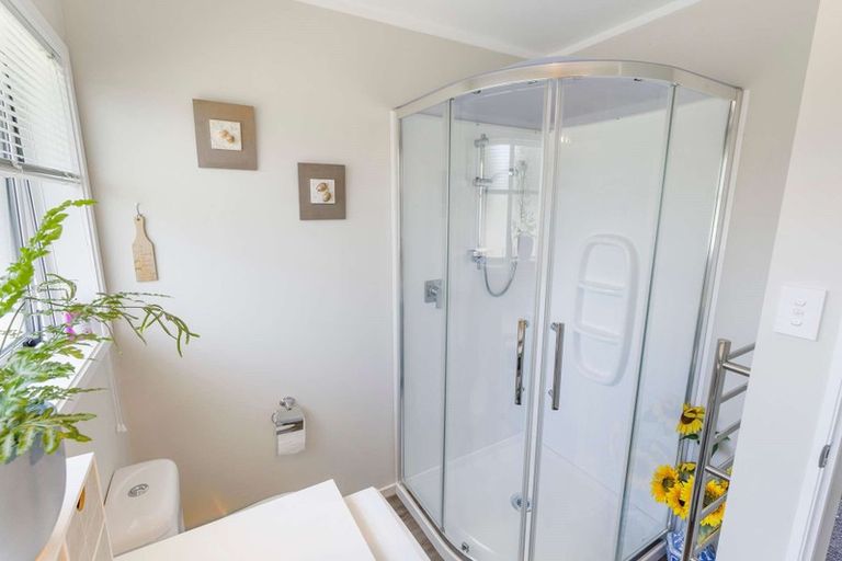 Photo of property in 28a Clyde Street, Utuhina, Rotorua, 3015