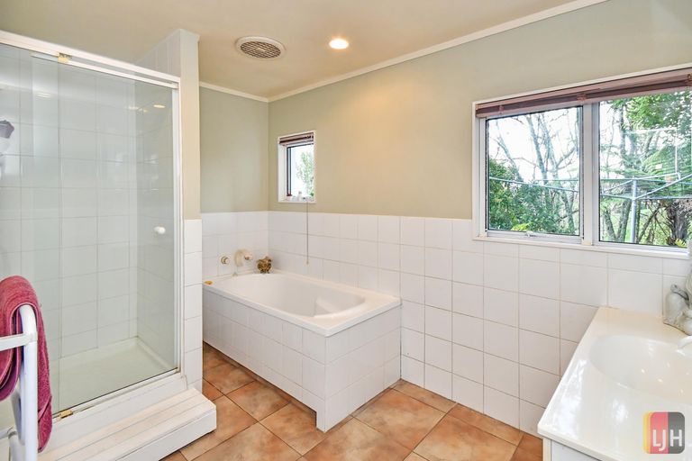 Photo of property in 320 Ardmore Quarry Road, Ardmore, Papakura, 2582