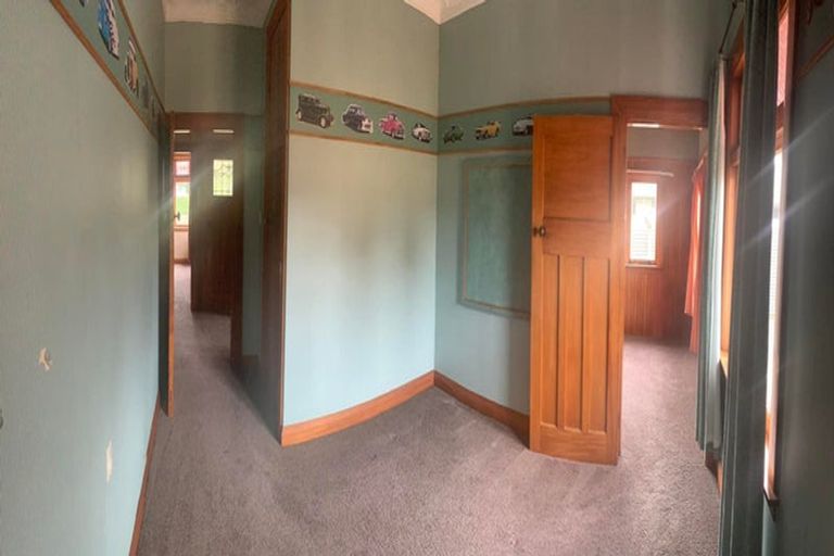 Photo of property in 68 Roberts Line, Kelvin Grove, Palmerston North, 4414