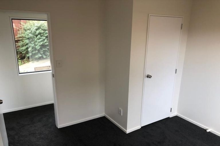 Photo of property in 14b Trinidad Crescent, Grenada Village, Wellington, 6037