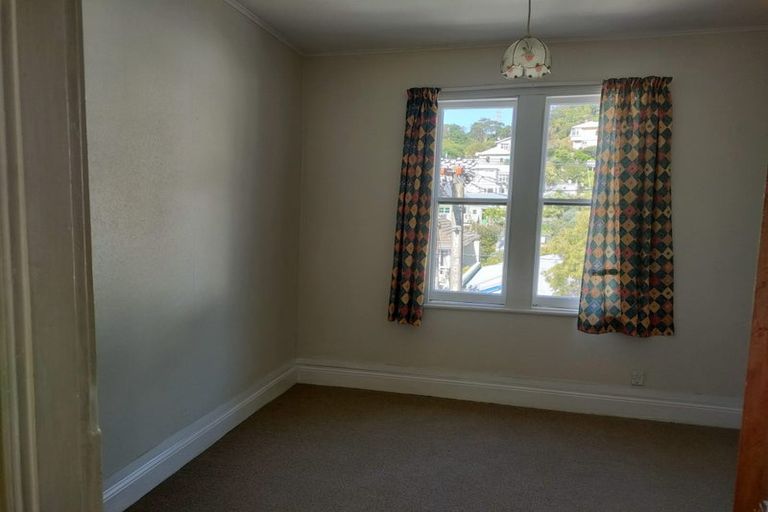 Photo of property in 120 Aro Street, Aro Valley, Wellington, 6021