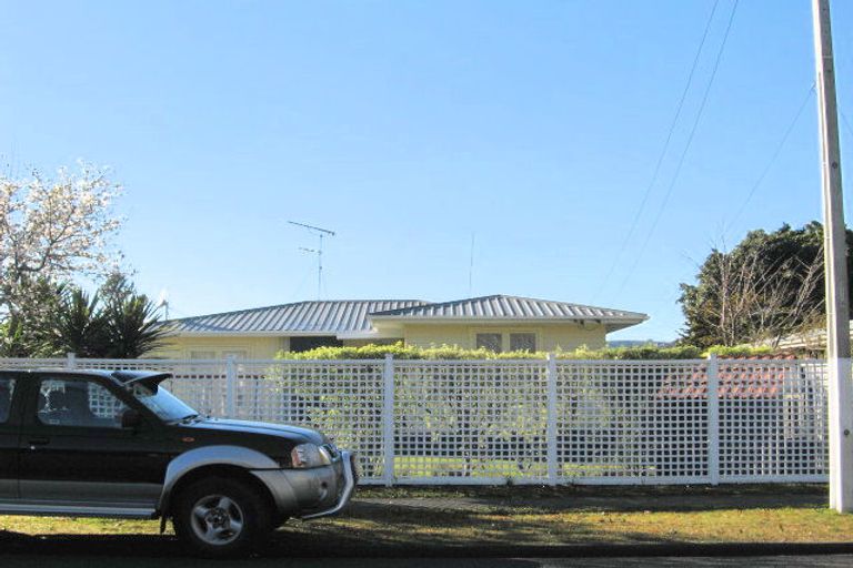 Photo of property in 1/36 Laurie Avenue, Papakura, 2110