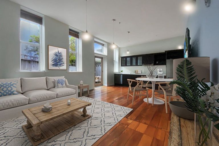 Photo of property in 4/30 Hanson Street, Mount Cook, Wellington, 6021