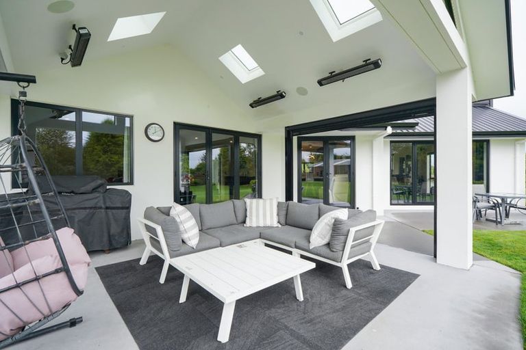 Photo of property in 171 Dunns Road, Otatara, Invercargill, 9879