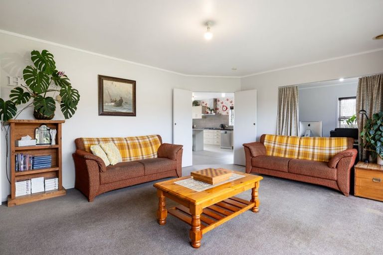 Photo of property in 8 Malcolm Street, Riverlea, Hamilton, 3216