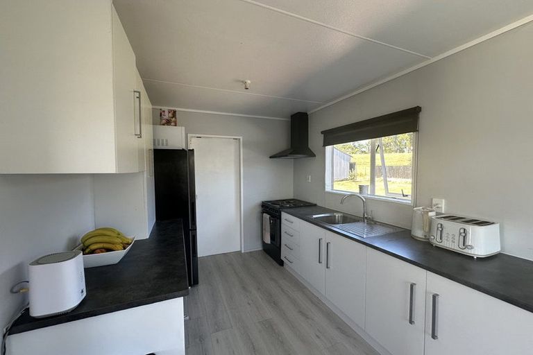 Photo of property in 11 Makere Street, Waitara, 4320