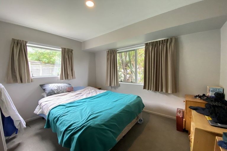 Photo of property in 14a Williams Street, Sunshine Bay, Queenstown, 9300