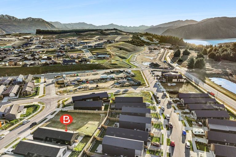 Photo of property in Northlake, 13 Cairnmuir Street, Wanaka, 9305