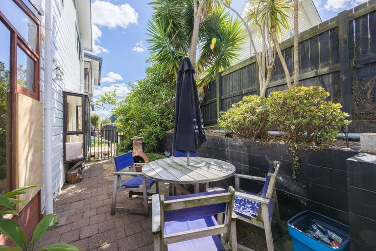 Photo of property in 1126 Whangaparaoa Road, Tindalls Beach, Whangaparaoa, 0930