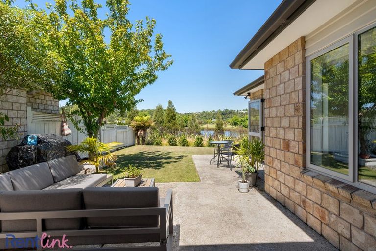Photo of property in 39 Scoria Close, Pyes Pa, Tauranga, 3112