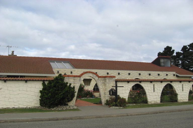 Photo of property in 4 Salisbury Crescent, Oamaru North, Oamaru, 9400