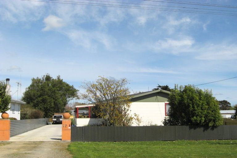 Photo of property in 12 Vance Street, Shannon, 4821