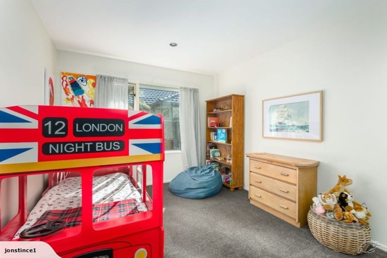 Photo of property in 96 Broadhaven Avenue, Parklands, Christchurch, 8083