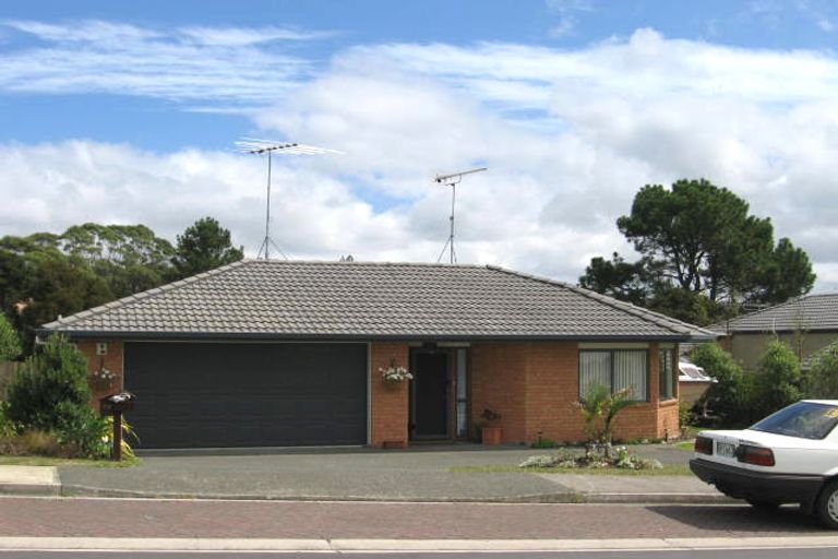 Photo of property in 52 Bluebird Crescent, Unsworth Heights, Auckland, 0632