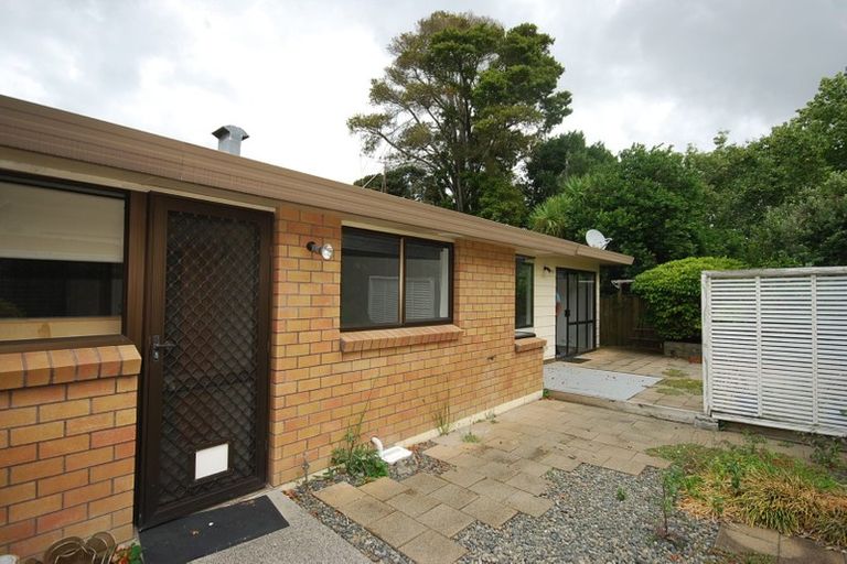 Photo of property in 3/23a Saxon Street, Waterview, Auckland, 1026