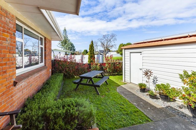 Photo of property in 17 Harris Street, Greenmeadows, Napier, 4112