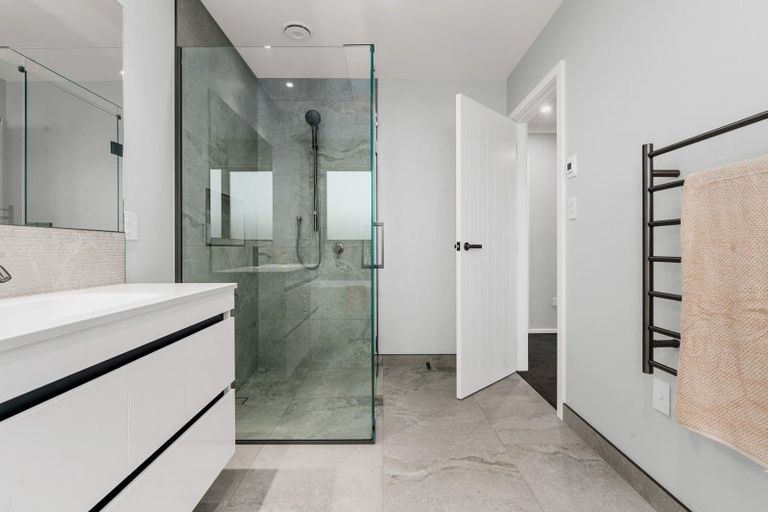 Photo of property in 52 Hugo Shaw Drive, Cambridge, 3434