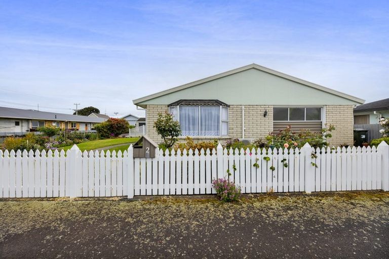 Photo of property in 2 Manse Street, Hawera, 4610