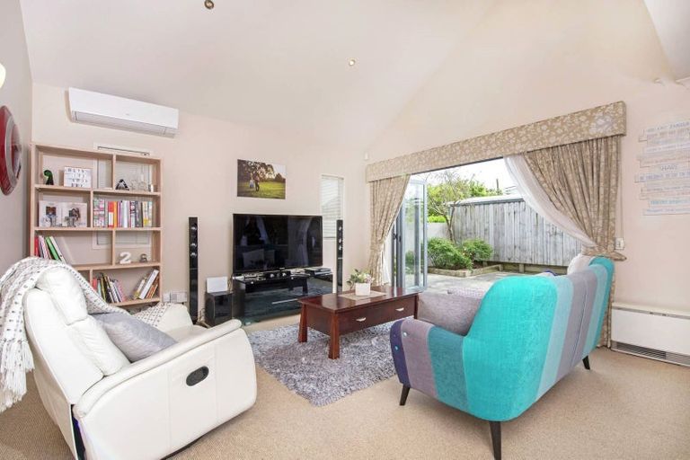 Photo of property in 77 Moore Street, Howick, Auckland, 2014