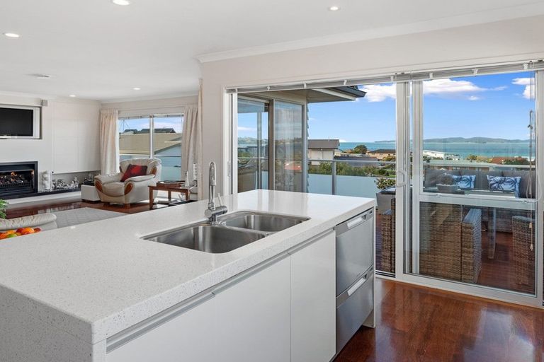 Photo of property in 4 Matangi Terrace, Snells Beach, 0920