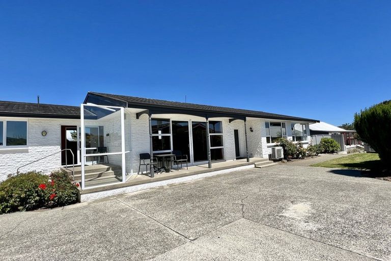 Photo of property in 311 Tay Street, Turnbull Thomson Park, Invercargill, 9810