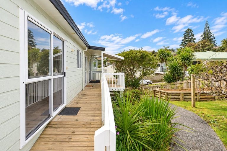 Photo of property in 32 Wainui Road, Raglan, 3225