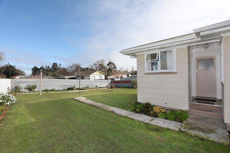 Photo of property in 27 Gordon Crescent, Marton, 4710