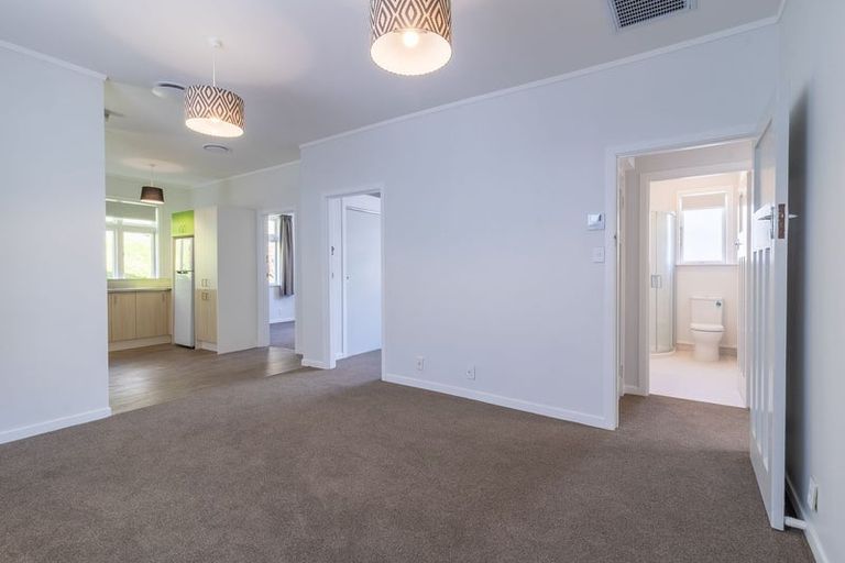 Photo of property in 34 Adams Terrace, Aro Valley, Wellington, 6021