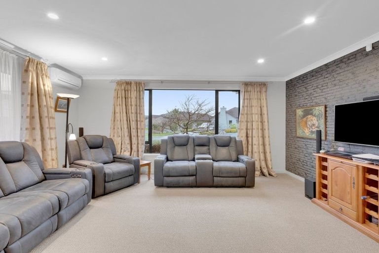 Photo of property in 18 Connor Court, Huntington, Hamilton, 3210