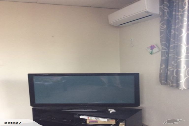 Photo of property in 1/4 Rodney Street, Waiwhetu, Lower Hutt, 5010