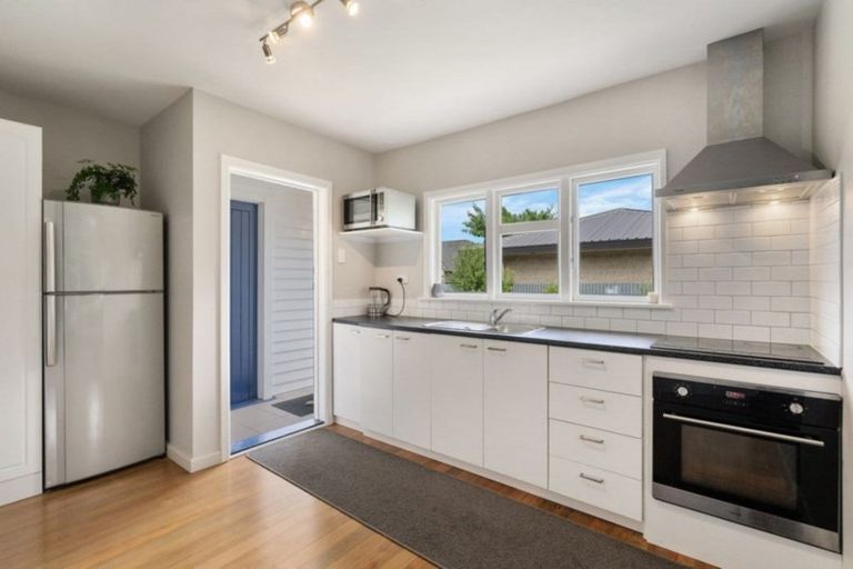 Photo of property in 1/166 Springs Road, Hornby, Christchurch, 8042