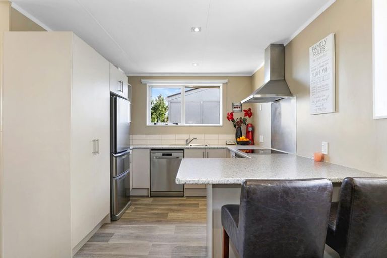 Photo of property in 70 Hyde Avenue, Richmond Heights, Taupo, 3330
