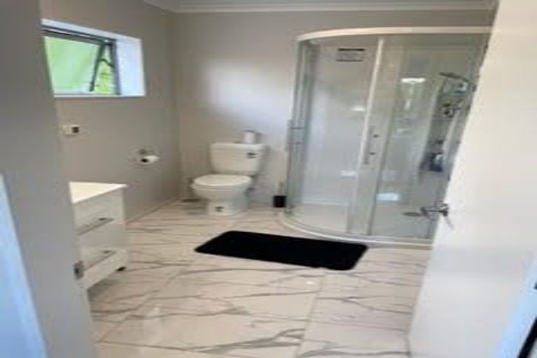 Photo of property in 43 Melksham Drive, Churton Park, Wellington, 6037