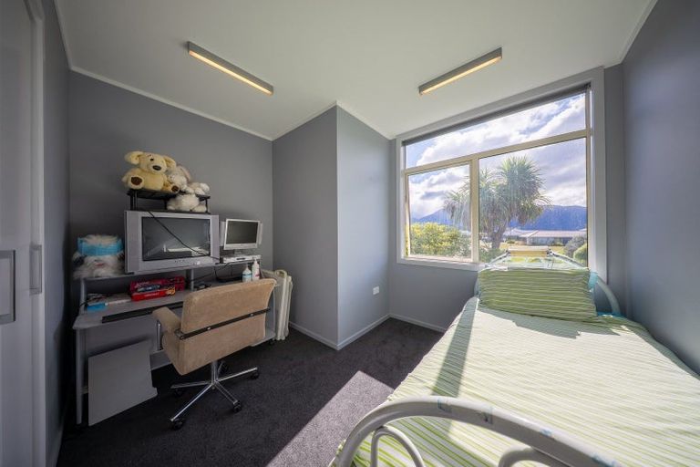 Photo of property in 80 Bligh Street, Te Anau, 9600