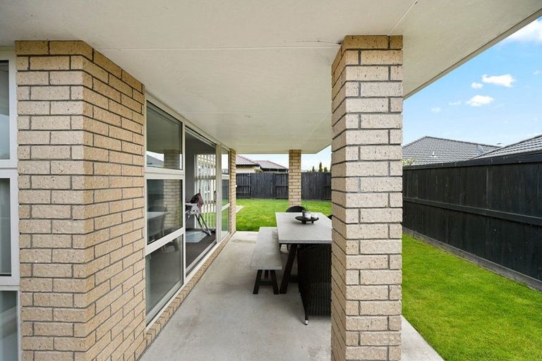 Photo of property in 22 Ladeira Place, Fitzroy, Hamilton, 3206