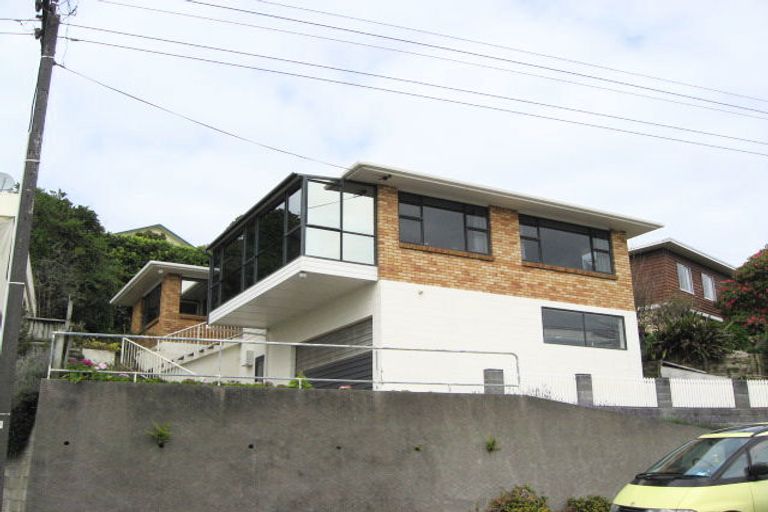 Photo of property in 21 Annandale Street, Lynmouth, New Plymouth, 4310