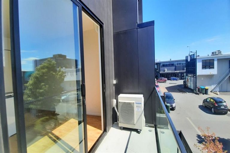 Photo of property in 4/6 Waverley Street, Sydenham, Christchurch, 8023