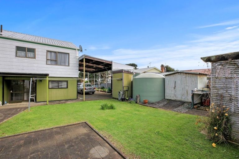 Photo of property in 2a Tatahi Street, Te Puru, Thames, 3575
