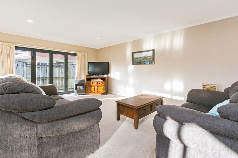 Photo of property in 699 Gloucester Road, Papamoa Beach, Papamoa, 3118