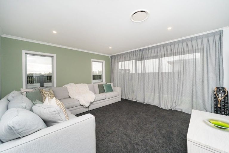 Photo of property in 84 Arnott Street, Maewa, Feilding, 4702