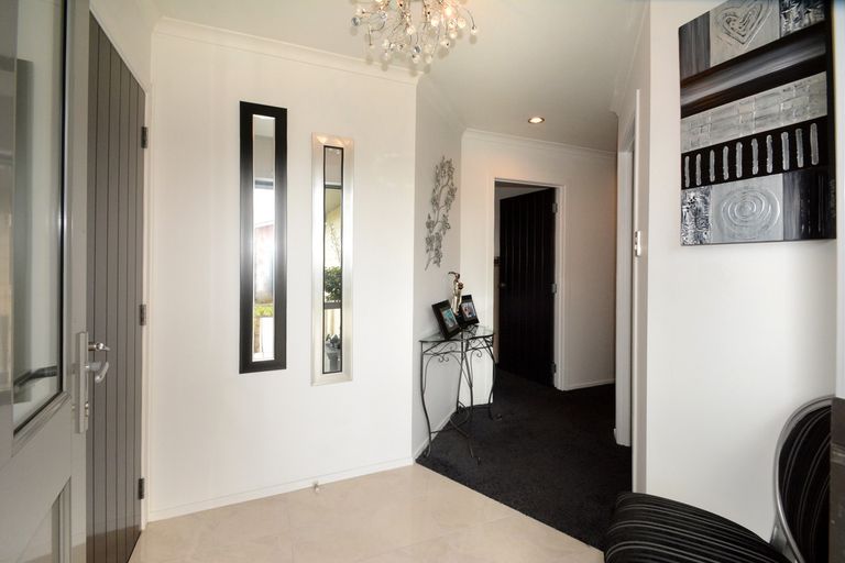 Photo of property in 14 Kura Place, Mosgiel, 9024