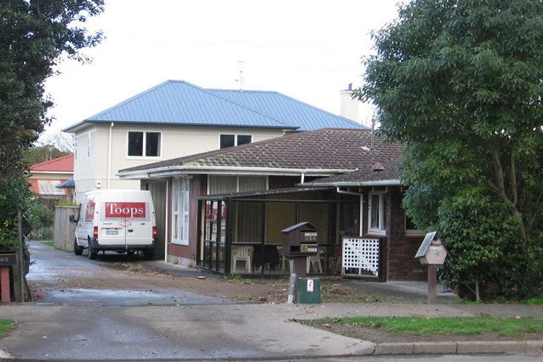 Photo of property in 60 Te Awe Awe Street, Hokowhitu, Palmerston North, 4410