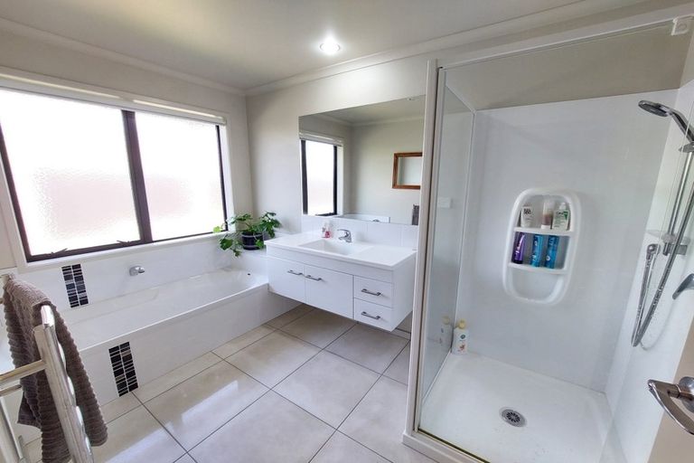 Photo of property in 56a Alberta Road, Glen Avon, New Plymouth, 4312