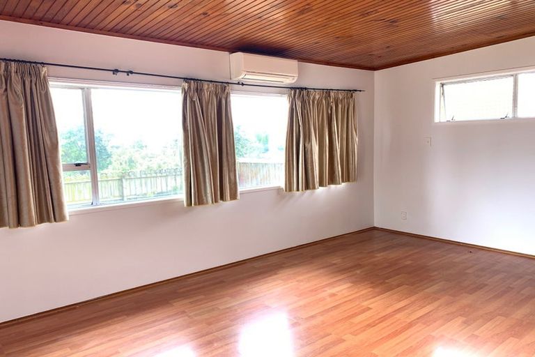 Photo of property in 23 Margan Avenue, New Lynn, Auckland, 0600