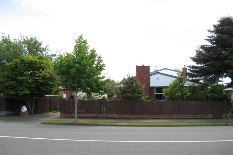 Photo of property in 118 Kendal Avenue, Burnside, Christchurch, 8053
