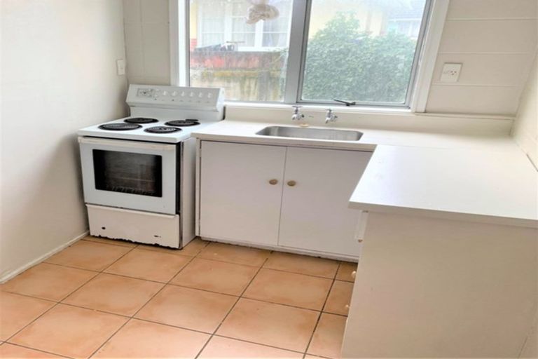 Photo of property in 5/9 Totara Street, Trentham, Upper Hutt, 5018