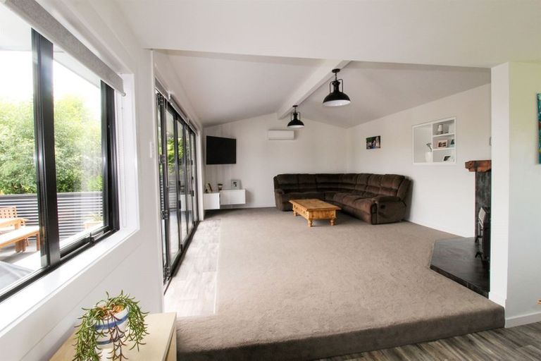 Photo of property in 42a Gordon Street, Weston, Oamaru, 9401