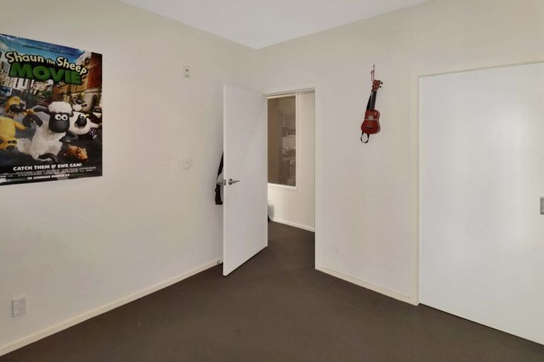 Photo of property in Las Olas De Cuba, 4/35 Torrens Terrace, Mount Cook, Wellington, 6011