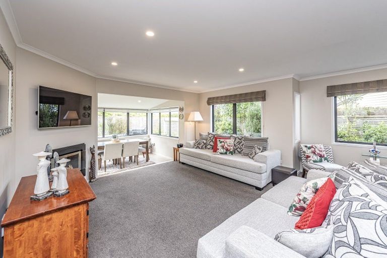 Photo of property in Caversham Park, 2/19 Caversham Road, Westmere, Whanganui, 4501